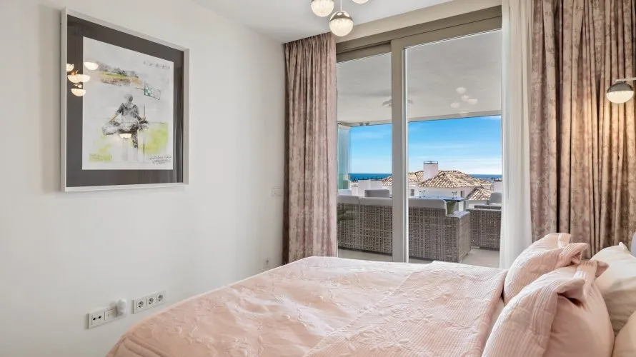 Apartamento de 7 dormitorios en Nueva Andalucía, Spain No. 432 № 14