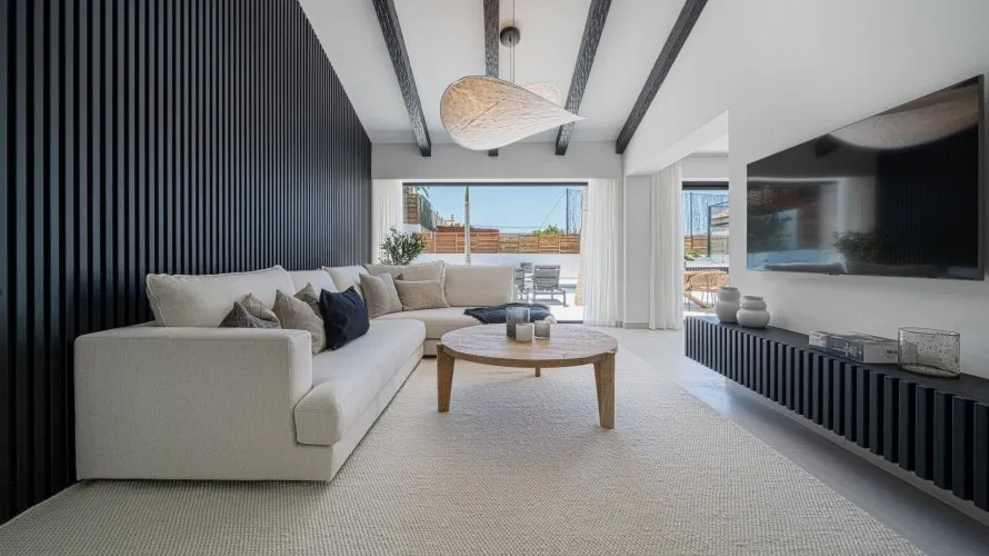 Villa de 7 dormitorios en Nueva Andalucía, Spain No. 135 № 18