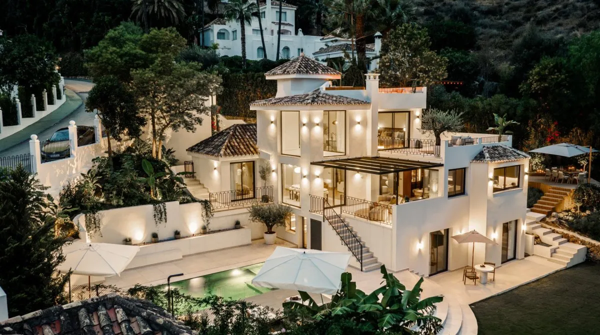 Villa de 5 dormitorios en Marbella, Spain No. 224