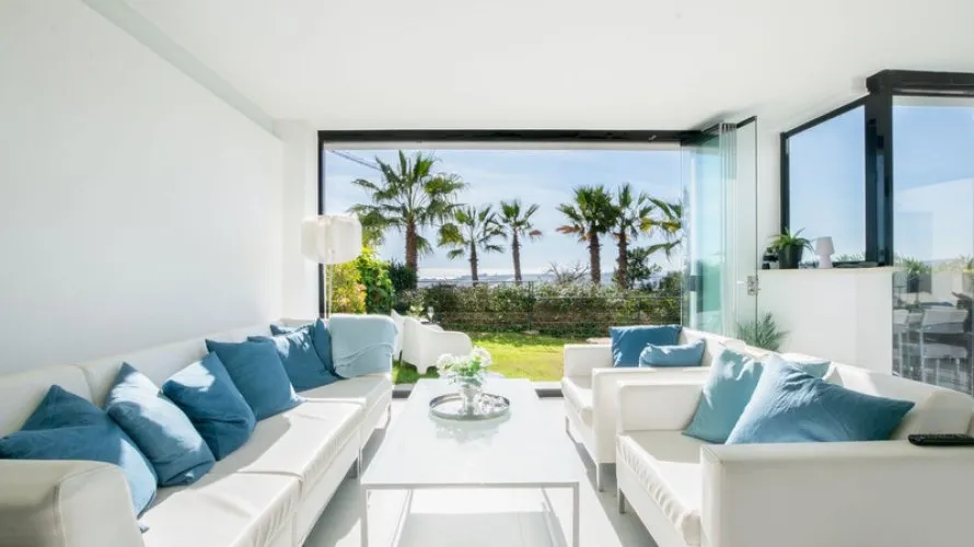Apartamento de 4 dormitorios en Estepona, Spain No. 281 № 10