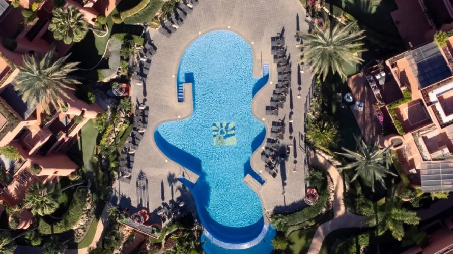 Apartamento de 3 dormitorios en Estepona, Spain No. 243 № 20
