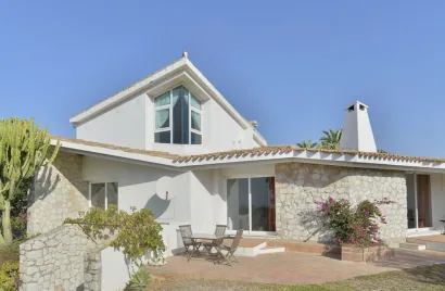 Villa de 6 dormitorios en Marbella, Spain No. 582