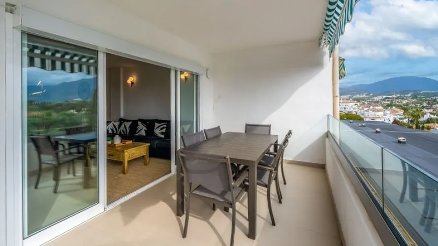 Apartamento de 3 dormitorios en Nueva Andalucía, Spain No. 602 № 10