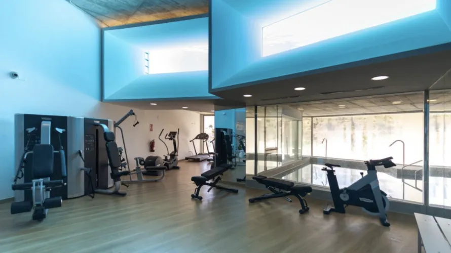 Apartamento de 3 dormitorios en Benalmádena, Spain No. 548 № 23