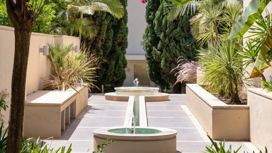 Apartamento de 3 dormitorios en Marbella, Spain No. 326 № 18