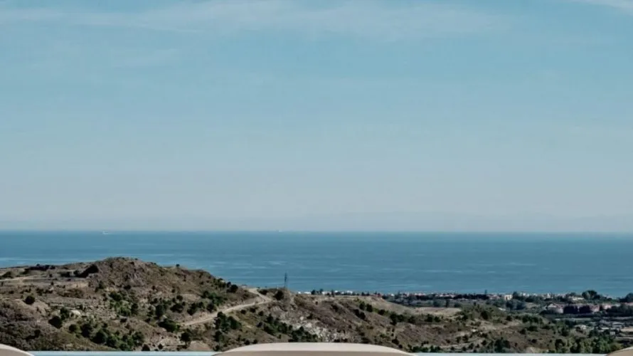 Villa de 7 dormitorios en Benahavís, Spain No. 324 № 5