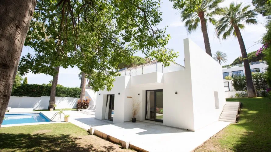 Villa de 4 dormitorios en Marbella, Spain No. 263 № 15