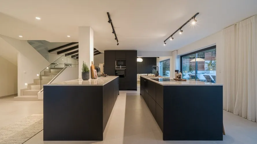Villa de 7 dormitorios en Nueva Andalucía, Spain No. 135 № 14
