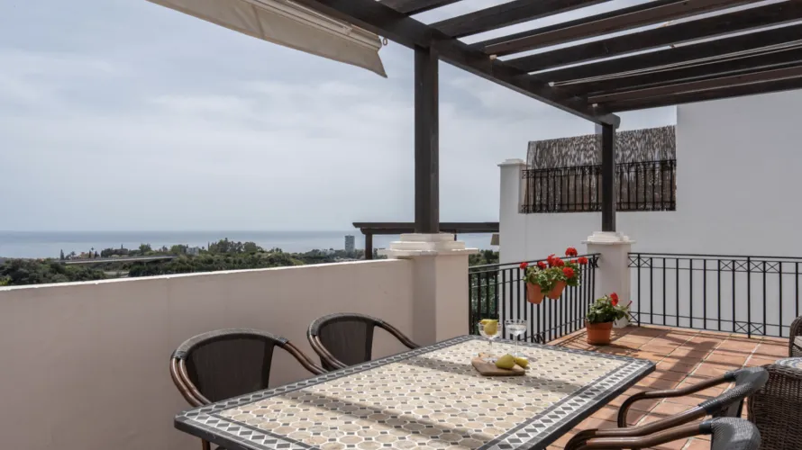 Dúplex de 2 dormitorios en Marbella, Spain No. 532 № 11