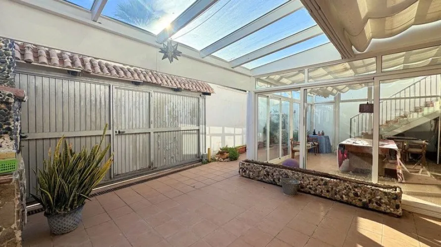 Dúplex de 4 dormitorios en Casares, Spain No. 470 № 4