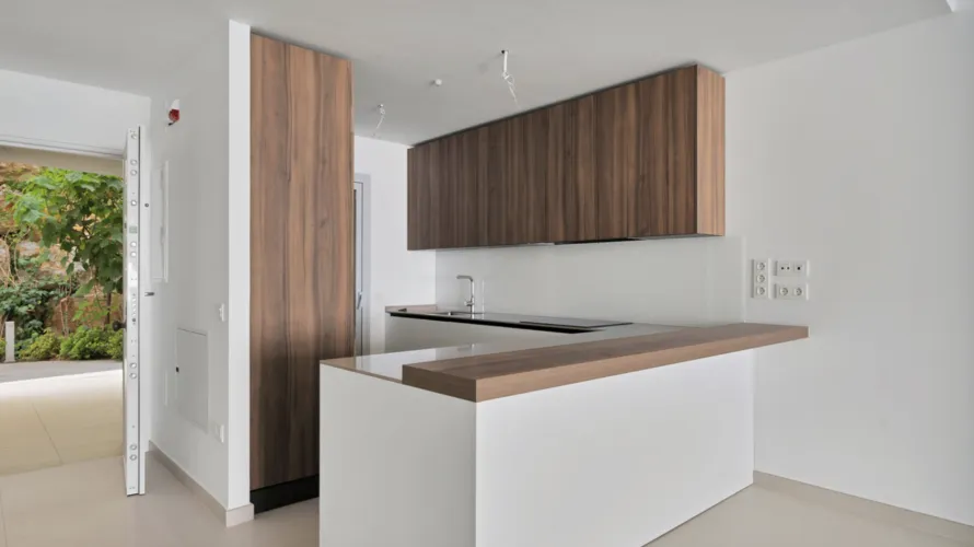 Apartamento de 3 dormitorios en Benalmádena, Spain No. 548 № 2