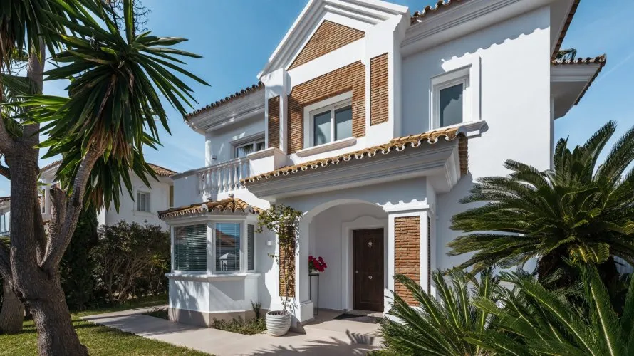 Сasa de 4 dormitorios en Estepona, Spain No. 504 № 27