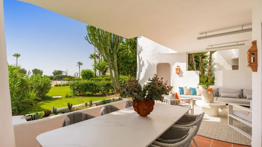 Apartamento de 3 dormitorios en Estepona, Spain No. 431 № 10