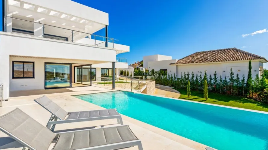 Villa de 4 dormitorios en Marbella, Spain No. 74 № 13