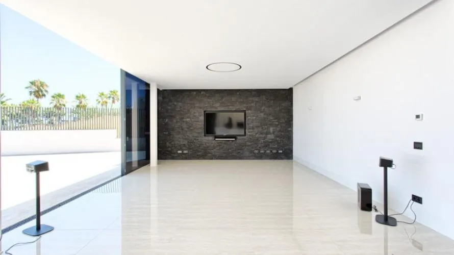 Villa de 6 dormitorios en Nueva Andalucía, Spain No. 248 № 16