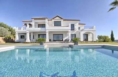 Villa de 6 dormitorios en Benahavís, Spain No. 429