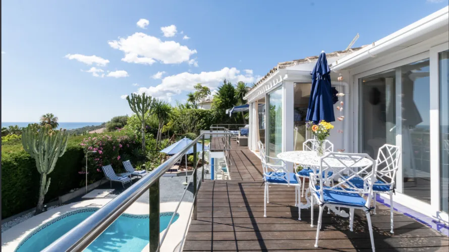 Villa de 3 dormitorios en Estepona, Spain No. 409 № 13