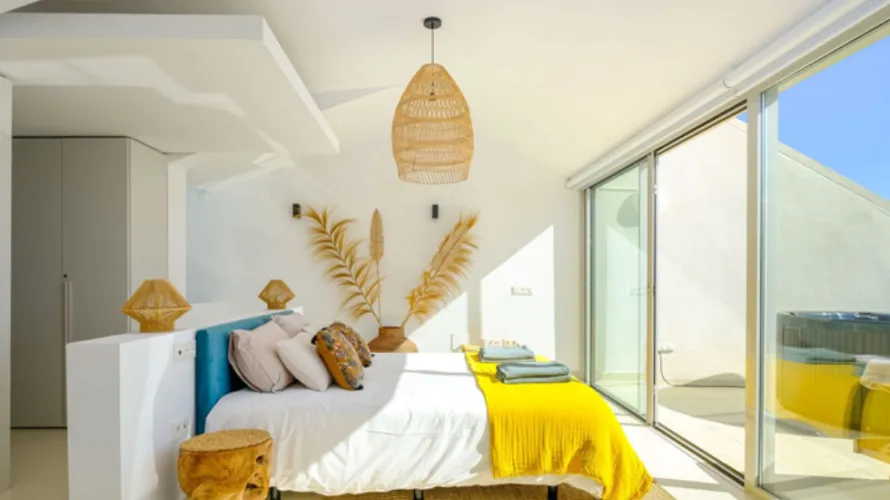 Dúplex de 3 dormitorios en Benalmádena, Spain No. 598 № 12