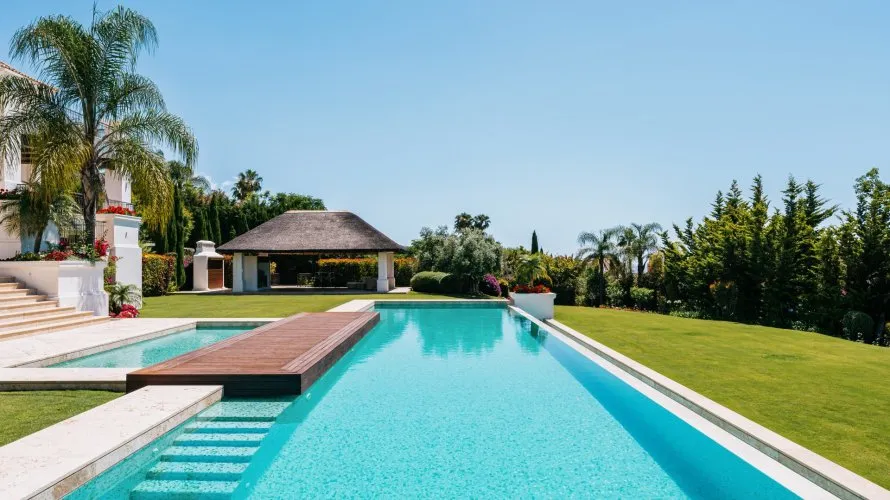 Villa de 7 dormitorios en Marbella, Spain No. 70 № 8