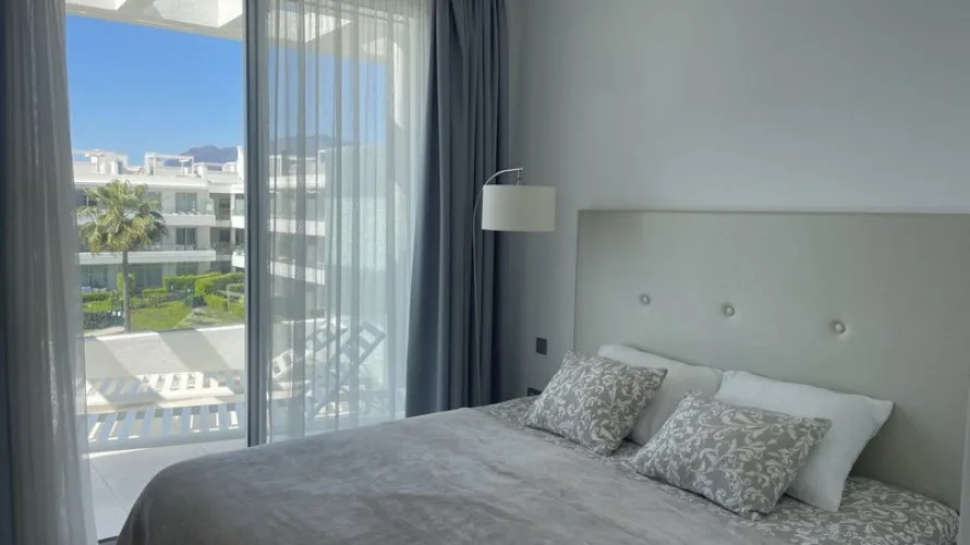 Dúplex de 3 dormitorios en Estepona, Spain No. 514