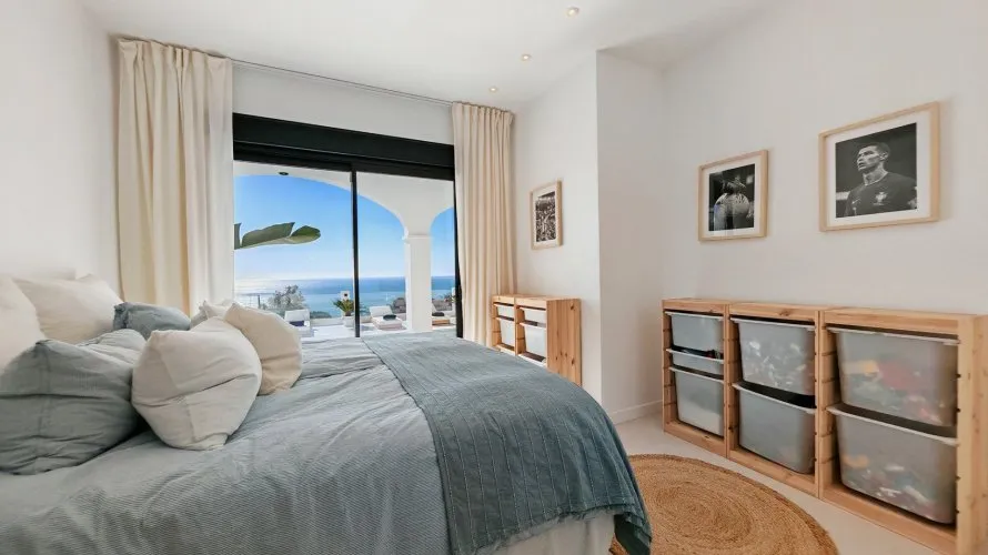 Сasa de 5 dormitorios en Benalmádena, Spain No. 458 № 8
