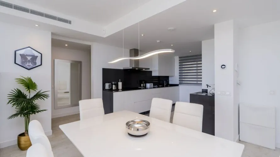Apartamento de 2 dormitorios en Estepona, Spain No. 509 № 9