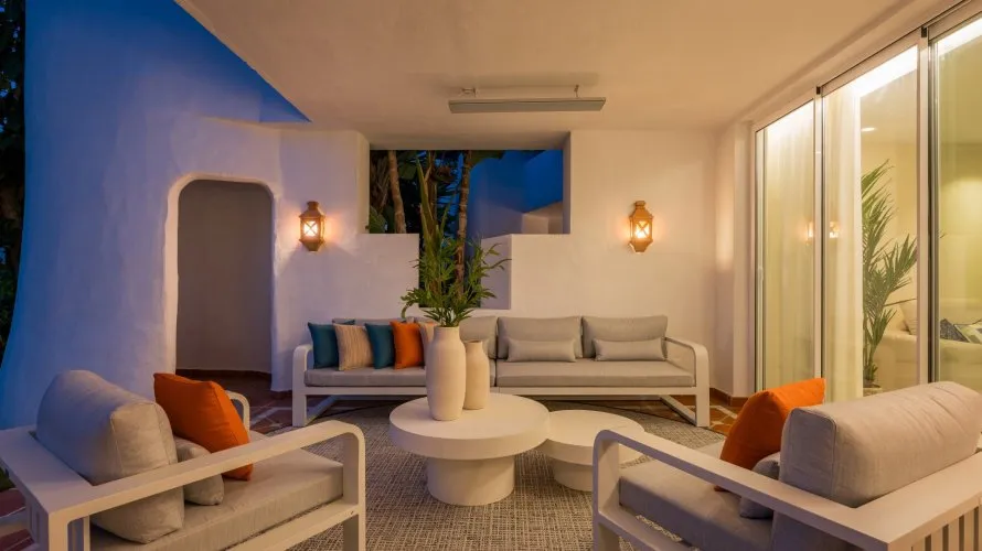 Apartamento de 3 dormitorios en Estepona, Spain No. 431 № 9