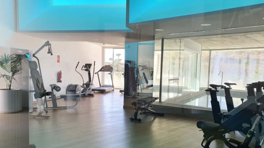 Dúplex de 3 dormitorios en Benalmádena, Spain No. 598 № 21