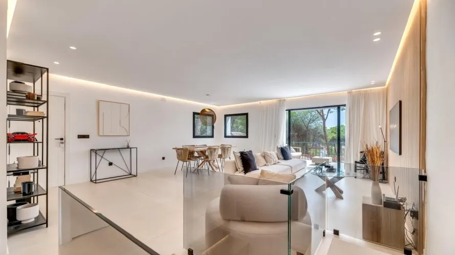 Dúplex de 4 dormitorios en Marbella, Spain No. 406 № 21