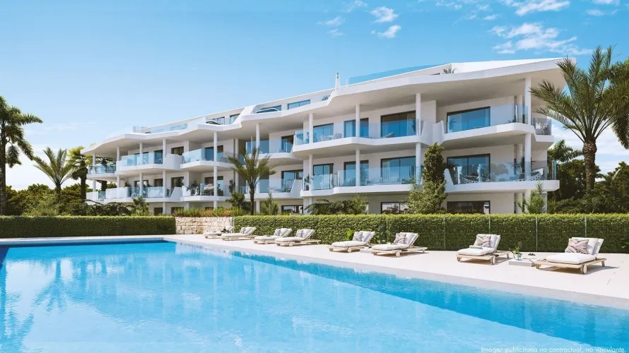 Apartamento de 3 dormitorios en Fuengirola, Spain No. 322