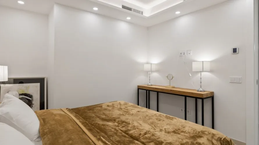 Apartamento de 7 dormitorios en Nueva Andalucía, Spain No. 432 № 10