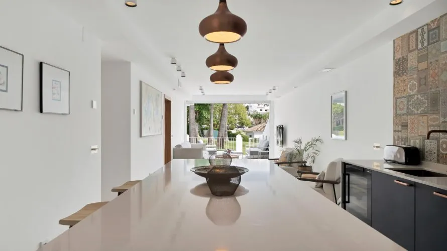 Apartamento de 3 dormitorios en Nueva Andalucía, Spain No. 223 № 20