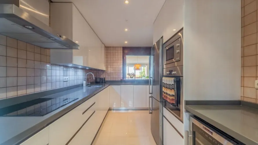 Apartamento de 3 dormitorios en Nueva Andalucía, Spain No. 341 № 6