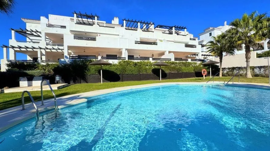 Ático de 3 dormitorios en Casares, Spain No. 494 № 22