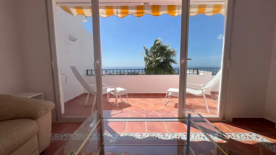 Dúplex de 4 dormitorios en Mijas Costa, Spain No. 565 № 7