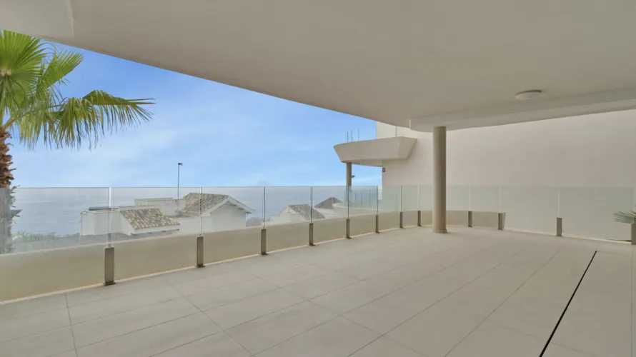 Apartamento de 3 dormitorios en Benalmádena, Spain No. 548 № 7