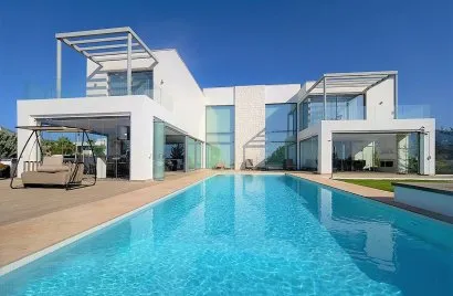 Villa de 6 dormitorios en Benahavís, Spain No. 195