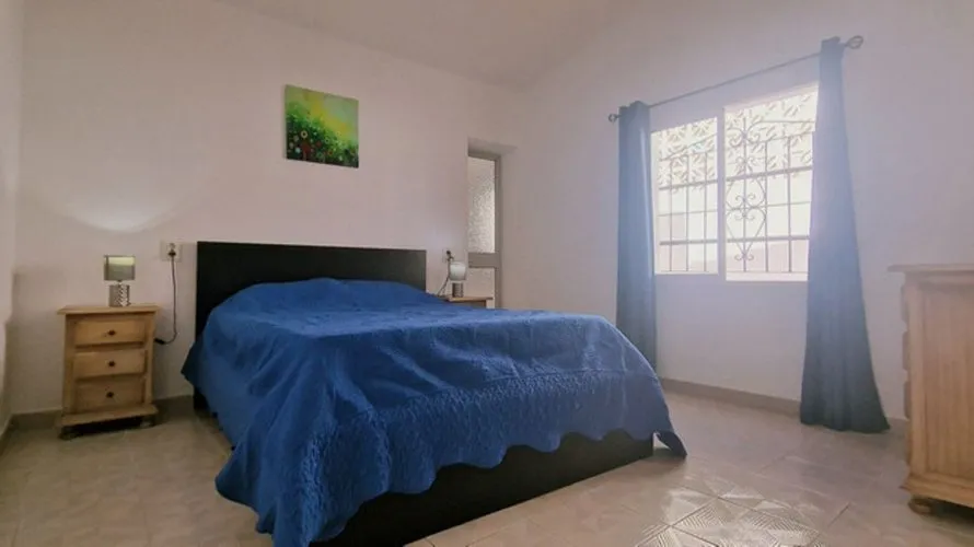 Villa de 4 dormitorios en Fuengirola, Spain No. 395 № 19