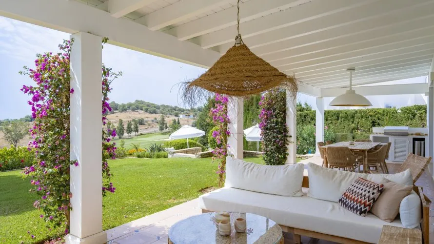 Villa de 4 dormitorios en Benahavís, Spain No. 354 № 23
