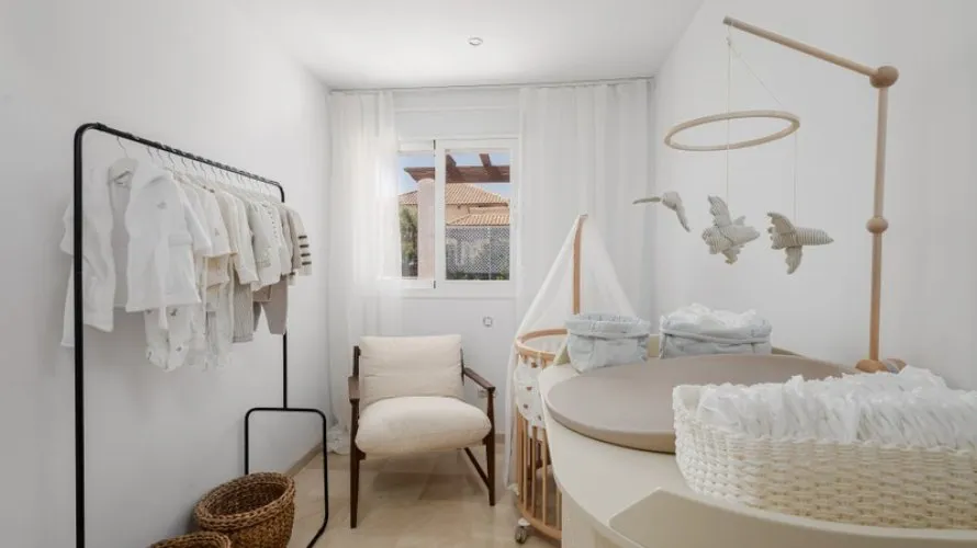 Dúplex de 3 dormitorios en Nueva Andalucía, Spain No. 537 № 16