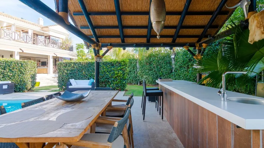 Villa de 5 dormitorios en Marbella, Spain No. 262 № 24