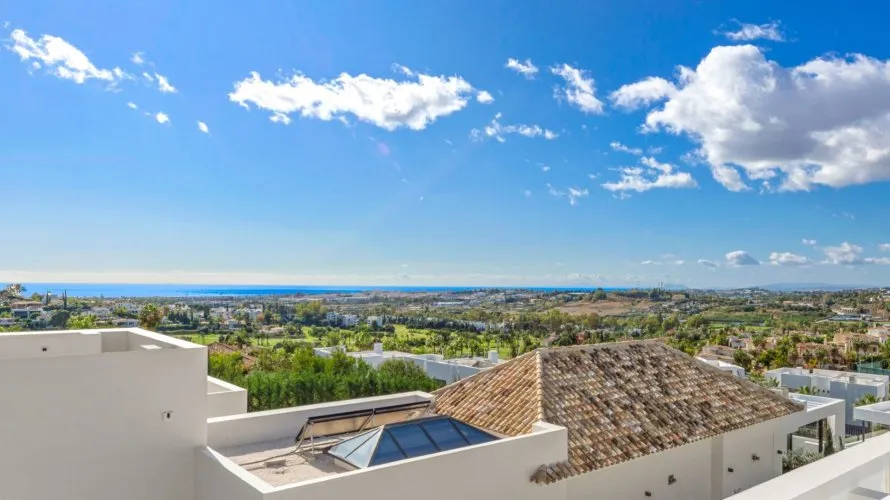 Villa de 4 dormitorios en Marbella, Spain No. 74 № 5