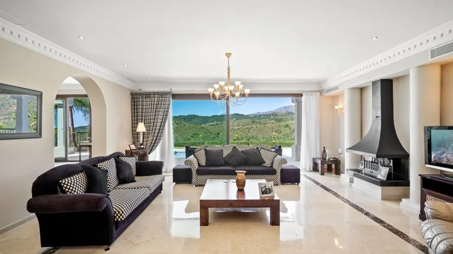 Villa de 6 dormitorios en Benahavís, Spain No. 430 № 8