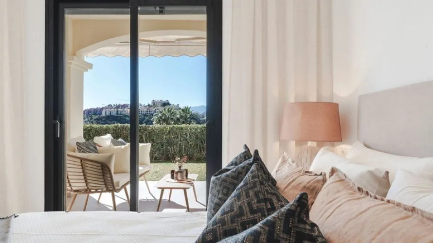 Apartamento de 3 dormitorios en Benahavís, Spain No. 285 № 14