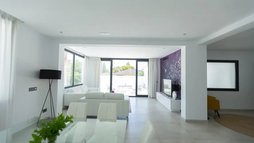 Villa de 4 dormitorios en Marbella, Spain No. 263 № 10