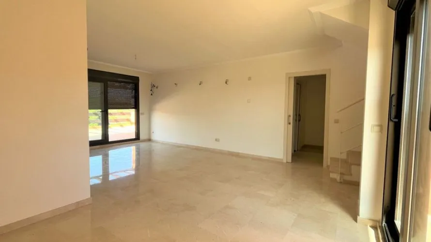 Ático de 3 dormitorios en Casares, Spain No. 469 № 13