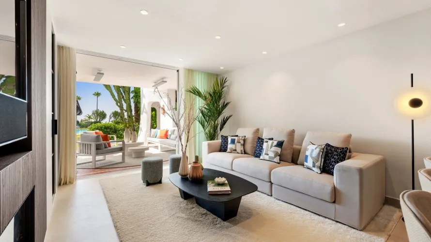 Apartamento de 3 dormitorios en Estepona, Spain No. 431 № 12