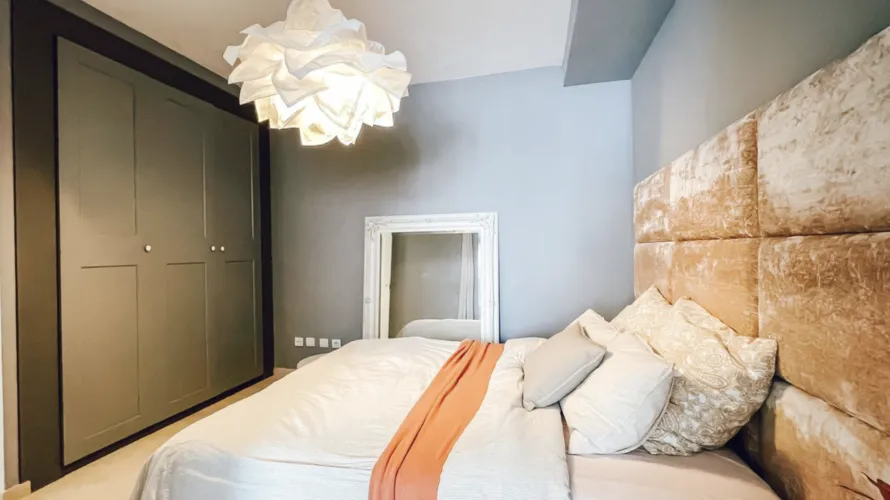 Apartamento de 2 dormitorios en Marbella, Spain No. 590 № 10