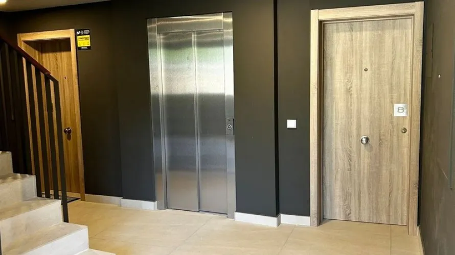 Apartamento de 3 dormitorios en La Quinta, Spain No. 604 № 20
