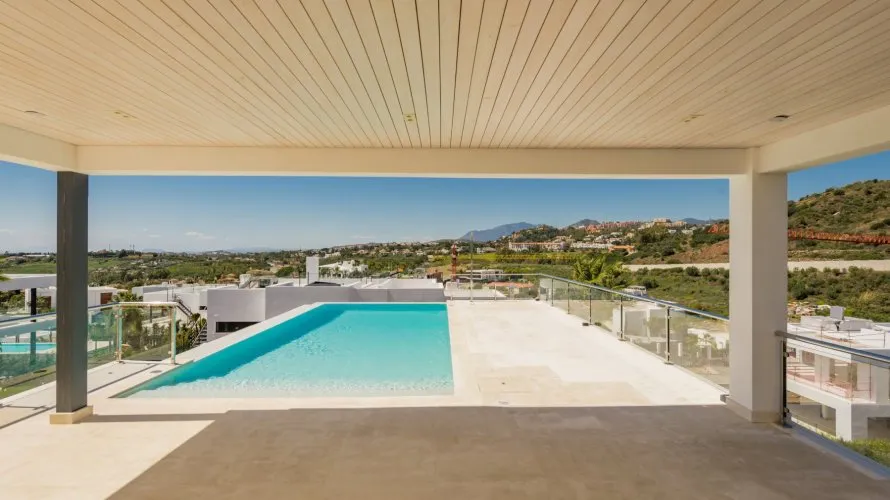 Villa de 4 dormitorios en Marbella, Spain No. 74 № 6
